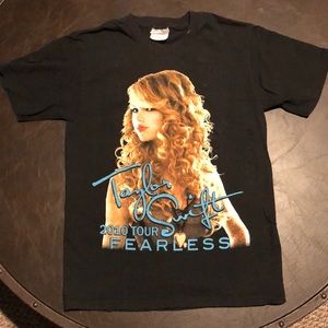 RARE FIND! Taylor Swift 2010 Fearless Tour